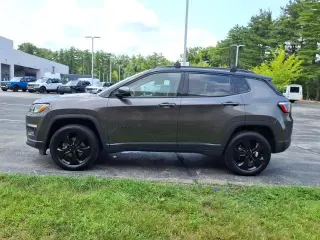 Jeep Compass 2021 4x4 Latitude 4dr SUV