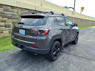 Jeep Compass 2021 4x4 Latitude 4dr SUV