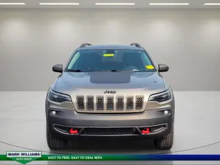 Jeep Cherokee 2019 4x4 Trailhawk 4dr SUV