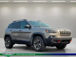 Jeep Cherokee 2019 4x4 Trailhawk 4dr SUV