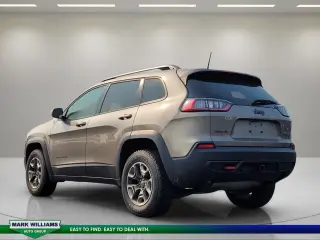 Jeep Cherokee 2019 4x4 Trailhawk 4dr SUV