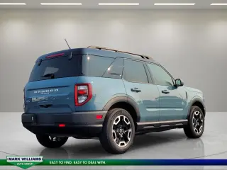 Ford Bronco Sport 2023 AWD Outer Banks 4dr SUV
