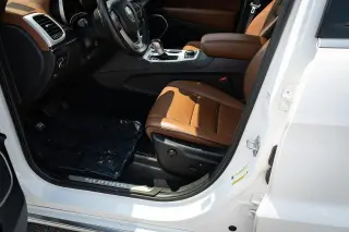 Jeep Grand Cherokee 2021 4x4 Summit 4dr SUV
