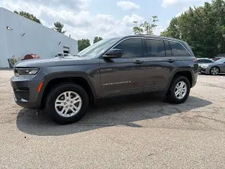 Jeep Grand Cherokee 2023 4x4 Laredo 4dr SUV