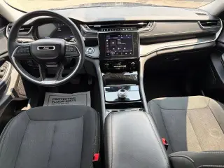 Jeep Grand Cherokee 2023 4x4 Laredo 4dr SUV