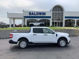 Ford Maverick 2023 XL 4dr SuperCrew 4.5 ft. SB