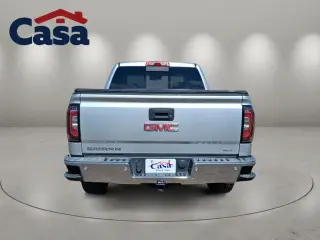 GMC Sierra 1500 2018 4x2 SLT 4dr Crew Cab 5.8 ft. SB