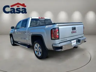 GMC Sierra 1500 2018 4x2 SLT 4dr Crew Cab 5.8 ft. SB