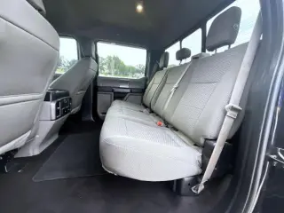 Ford F-150 2018 4x4 XLT 4dr SuperCrew 5.5 ft. SB