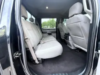 Ford F-150 2018 4x4 XLT 4dr SuperCrew 5.5 ft. SB