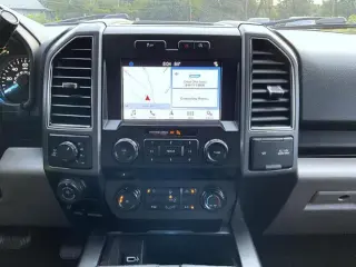 Ford F-150 2018 4x4 XLT 4dr SuperCrew 5.5 ft. SB