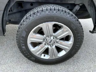 Ford F-150 2018 4x4 XLT 4dr SuperCrew 5.5 ft. SB