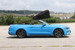 Ford Mustang 2023 EcoBoost Premium 2dr Convertible