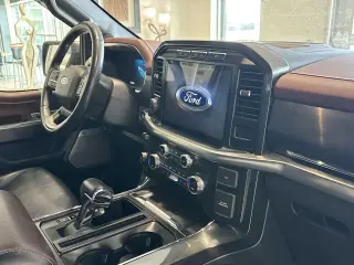 Ford F-150 2021 4x4 Lariat 4dr SuperCrew 5.5 ft. SB