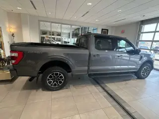Ford F-150 2021 4x4 Lariat 4dr SuperCrew 5.5 ft. SB