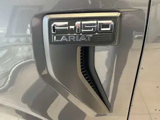 Ford F-150 2021 4x4 Lariat 4dr SuperCrew 5.5 ft. SB