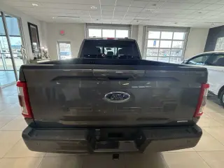 Ford F-150 2021 4x4 Lariat 4dr SuperCrew 5.5 ft. SB
