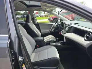 Toyota RAV4 2016 XLE 4dr SUV