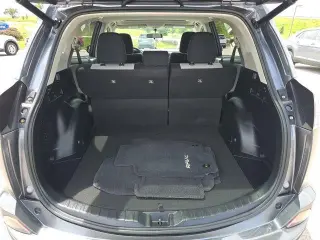 Toyota RAV4 2016 XLE 4dr SUV