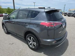 Toyota RAV4 2016 XLE 4dr SUV