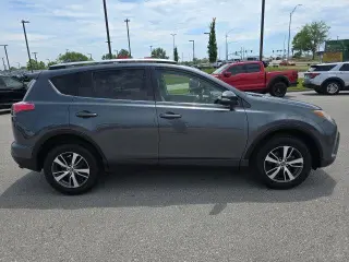 Toyota RAV4 2016 XLE 4dr SUV