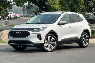 Ford Escape 2025 AWD Platinum 4dr SUV