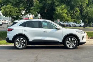 Ford Escape 2025 AWD Platinum 4dr SUV