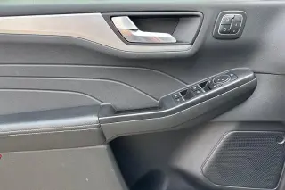 Ford Escape 2025 AWD Platinum 4dr SUV