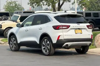 Ford Escape 2025 AWD Platinum 4dr SUV