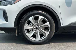 Ford Escape 2025 AWD Platinum 4dr SUV