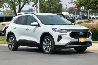 Ford Escape 2025 AWD Platinum 4dr SUV