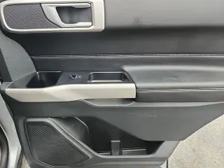 Ford Explorer 2023 AWD XLT 4dr SUV
