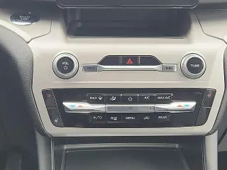 Ford Explorer 2023 AWD XLT 4dr SUV