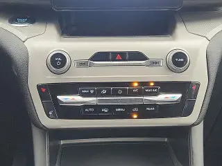 Ford Explorer 2023 AWD XLT 4dr SUV