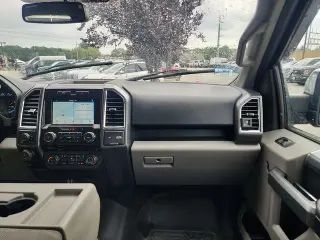 Ford F-150 2016 4x4 XLT 4dr SuperCrew 5.5 ft. SB
