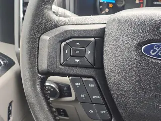 Ford F-150 2016 4x4 XLT 4dr SuperCrew 5.5 ft. SB