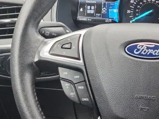 Ford Edge 2022 AWD SEL 4dr Crossover
