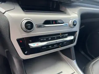 Ford Explorer 2024 AWD XLT 4dr SUV