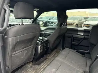 Ford F-150 2016 4x4 XLT 4dr SuperCrew 5.5 ft. SB