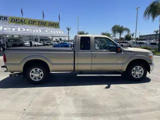 Ford F-250 Super Duty 2013 4x2 Lariat 4dr SuperCab 6.8 ft. SB Pickup
