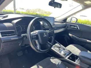 Mitsubishi Outlander 2024 AWD SE 4dr SUV