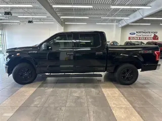 Ford F-150 2017 4x4 XLT 4dr SuperCrew 5.5 ft. SB