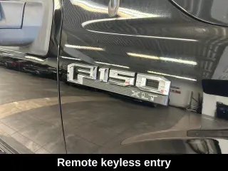 Ford F-150 2017 4x4 XLT 4dr SuperCrew 5.5 ft. SB