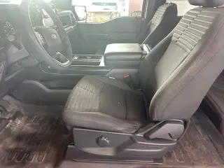 Ford F-150 2023 4x2 XL 4dr SuperCab 6.5 ft. SB