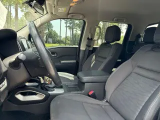 Nissan Frontier 2023 4x2 S 4dr Crew Cab 5 ft. SB