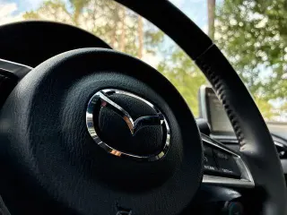 Mazda MX-5 Miata 2016 Club 2dr Convertible 6M