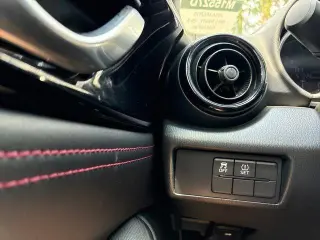 Mazda MX-5 Miata 2016 Club 2dr Convertible 6M