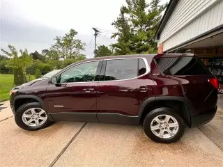 2018 Acadia SLE-1 --- SUV--