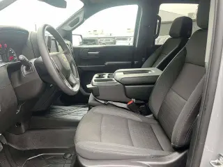 Chevrolet Silverado 1500 2024 4x2 Custom 4dr Crew Cab 5.8 ft. SB