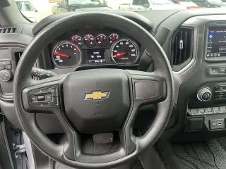 Chevrolet Silverado 1500 2024 4x2 Custom 4dr Crew Cab 5.8 ft. SB